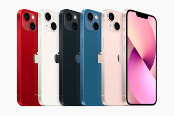 2021 - Apple iPhone 13