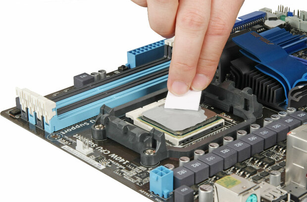 Magazijn opruiming Intel Q9650 3,0Ghz 12MB FSB1333 Socket 775 + garantie