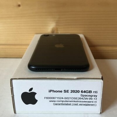 Apple iPhone SE 2020 64GB + nieuwe accu (100%) zwart + garantie